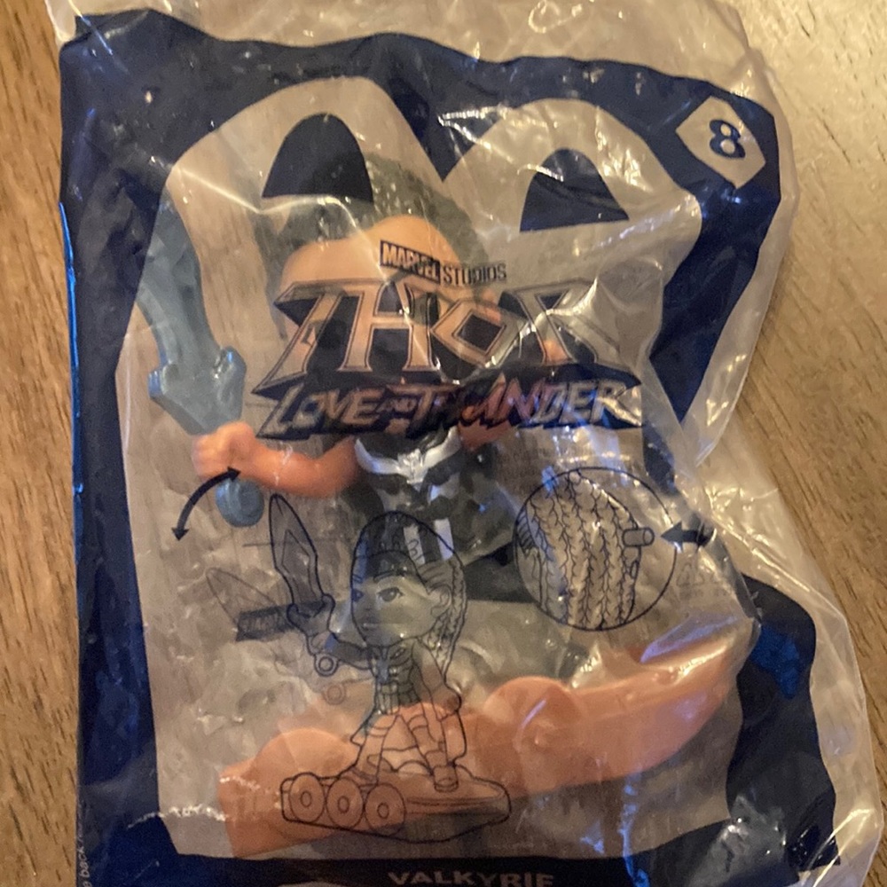 Thor Love and Thunder ~ McDonalds toys~ Valkyrie #8